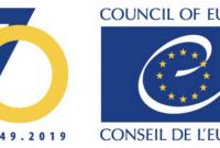 Официальное лого 70-й годовщины Совета Европы - в украинских цветах