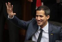 Парламент Венесуэлы бросил вызов Мадуро и избрал нового лидера