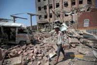 В столице Йемена произошли взрывы на складах с оружием