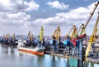 В порту Мариуполя из-за Крымского моста снизились грузопереработки
