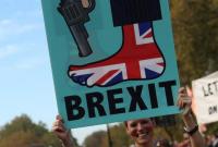 Великобритания введет визы для граждан ЕС при "жестком" Brexit