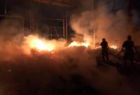 В Киеве произошел масштабный пожар: пламя охватило железнодорожное депо