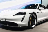 Электрокар Porsche Taycan взорвался в гараже владельца: автопроизводитель занимается расследованием (видео)