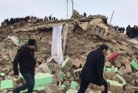 Из-за землетрясения в Турции и Иране погибли не менее 9 человек