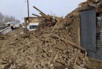 Число пострадавших в результате землетрясения на границе Турции и Ирана возросло