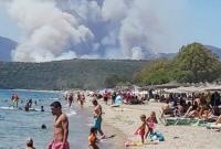 В Греции эвакуировали три деревни из-за масштабного лесного пожара