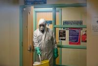 Пандемия коронавируса: в Британии COVID-19 инфицировался каждый третий медик, в общем более 12 тысяч жертв