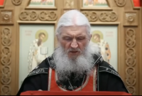 Священник РПЦ "проклял" тех, кто призывает закрывать храмы из-за коронавируса (видео)