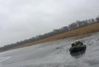 В Днепропетровской области двое рыбаков провалились под лед и утонули