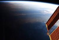 Астронавт корабля Crew Dragon сфотографировал день и ночь на Земле