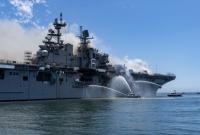 На корабле ВМС США произошел взрыв: есть раненые (видео)