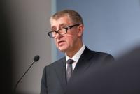 Чехия высылает двух дипломатов России после скандала с угрозами отравления