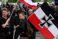 Немецкие неонацисты обучаются в российских лагерях, - ИноСМИ