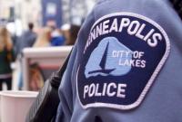 Полицейским Миннеаполиса запретят душить задерживаемых