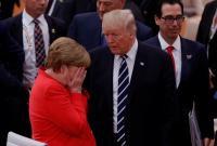 Bloomberg: Трамп підриває позиції Меркель якраз тоді, коли вона намагається боротися з Путіним