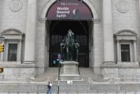 Символ расової дискримінації: в Нью-Йорку демонтують пам'ятник Рузвельту