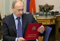 У Росії голосують за поправки Путіна до Конституції: журналісти показали, як накручуються голоси (відео)