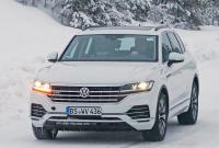 У Volkswagen Touareg появится новая бензин-электрическая версия
