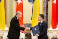 Украина и Турция договорились о сотрудничестве во время пандемии