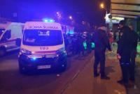 В Одессе автомобиль влетел в остановку: пострадали две женщины и двое подростков