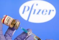 United Airlines начала доставлять вакцину Pfizer на склады США и Европы