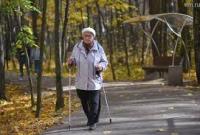 Минздрав предлагает ввести в Украине "час для пожилых"