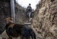 Окупанти 11 разів порушили «тишу», один український військовий поранений