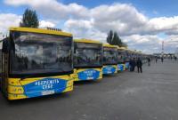 Киев получил 57 новых автобусов. До конца года - еще 143