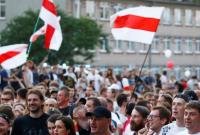 Протесты в Беларуси: на женском марше в Минске задержали более 300 человек