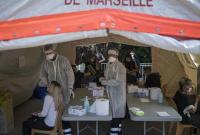 Во Франции и Великобритании установлены антирекорды прироста заболеваемости коронавирусом