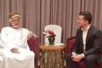 Вопреки протоколу: Зеленский в Омане встретился с главой МИД