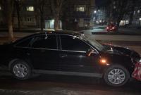 Кривом Роге пьяная водитель Audi влетела в толпу на переходе: двое погибших