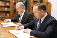 Украина и Турция подписали протокол об оборонной кооперации