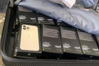 Контрабанда iPhone-13: украинец пытался провезти через польскую границу более 60 телефонов