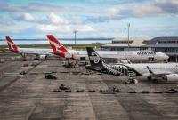 Упал спрос на полеты: крупнейшая авиакомпания Австралии массово увольняет сотрудников