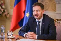 Премьер Словакии обеспокоен наращиванием войск России на границе с Украиной