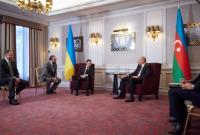 Украина ищет новые способы освобождения заложников: просит Баку помочь