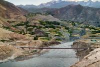 Таджикистан заявляет, что готов принять до 100 тысяч афганских беженцев