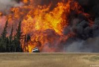 Лесные пожары в Канаде: власть привлекает военных