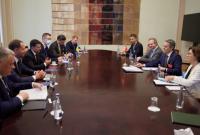 Зеленский обсудил с вице-президентом Швейцарии реформы в Украине и давление на РФ
