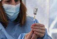 В Словакии после вакцинации препаратом AstraZeneca умерла женщина