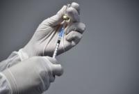 Китай одобрил четвертую вакцину против коронавируса. Она из клеток хомяка