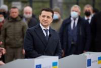 Зеленский хочет добиться мира на Донбассе дипломатическим путем