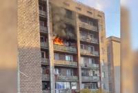 В Одесі спалахнув гуртожиток: працюють 8 пожежних авто – відео пожежі