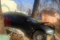 В Харькове водитель протаранил ограждение у мечети и скрылся, бросив автомобиль