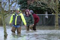 Канада потерпає від повеней: в одній з провінцій евакуювали ціле місто