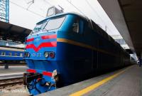 Провал на железной дороге. УЗ предупреждает об изменении движения поездов в Черновицкой области