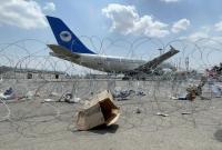 В США призвали Госсекретаря Блинкена позволить частные эвакуационные рейсы из Афганистана