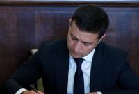 Зеленский ввел в действие решение СНБО о санкциях против Медведчука