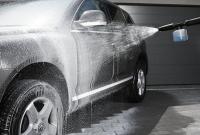 Автоводителям рассказали, как часто нужно мыть автомобиль зимой